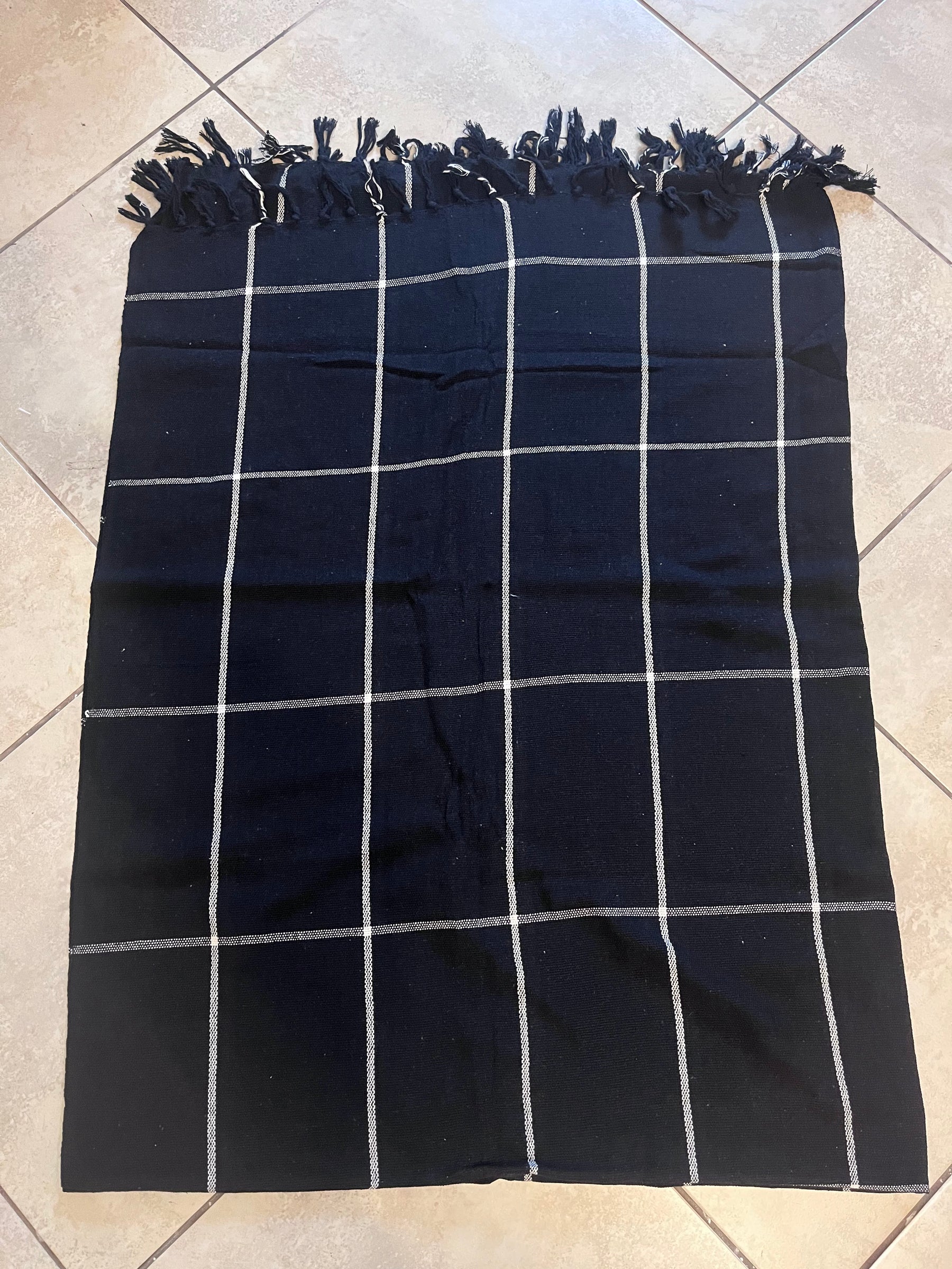 Manta de Sofá Casal Preta - 1,84m x 2,30m