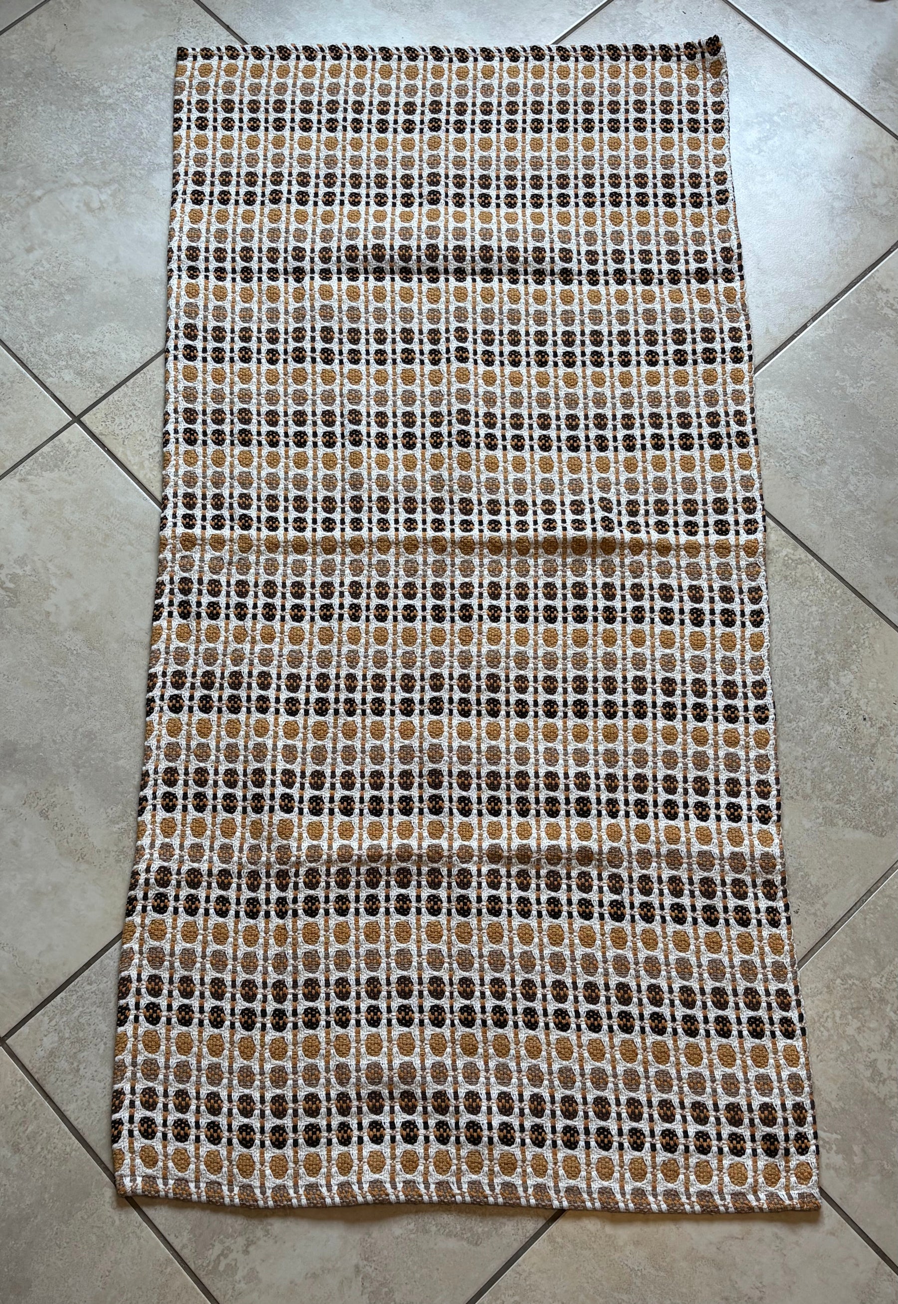 Beira de Cama Indiano Amarelo e Marrom - 1,48m x 70cm