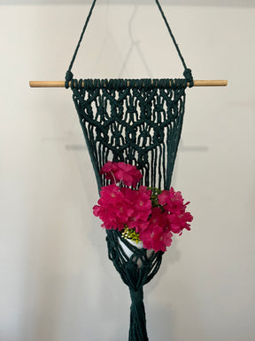 Macramê Painel Porta Vaso Verde Médio - 80cm x 32cm