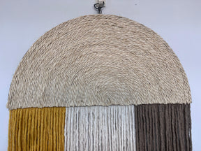 Macramê Painel Meia Lua Amarelo e Marrom Grande - 30cm x 103cm