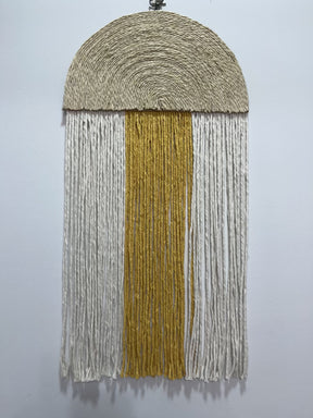 Macramê Meia Lua Amarelo Médio - 38cm x 82cm