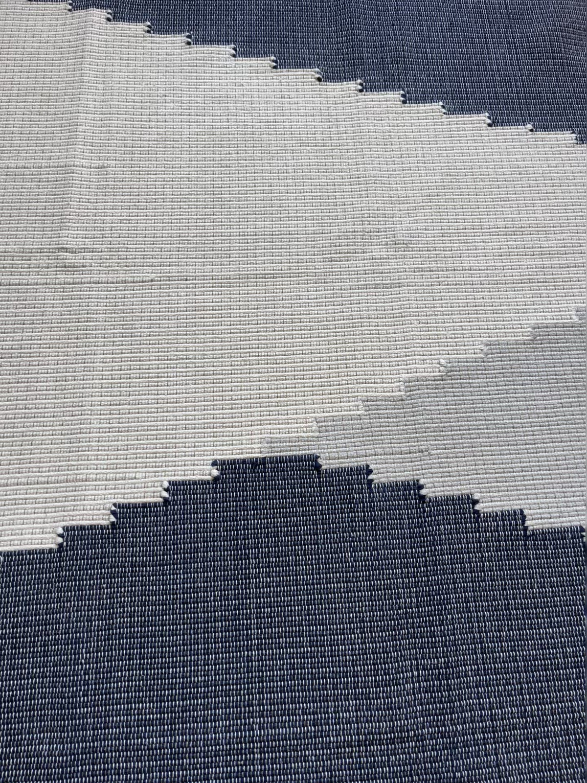 Tapete de Sala Tear Geométrico Tons de Azul - 2m x 1,50m